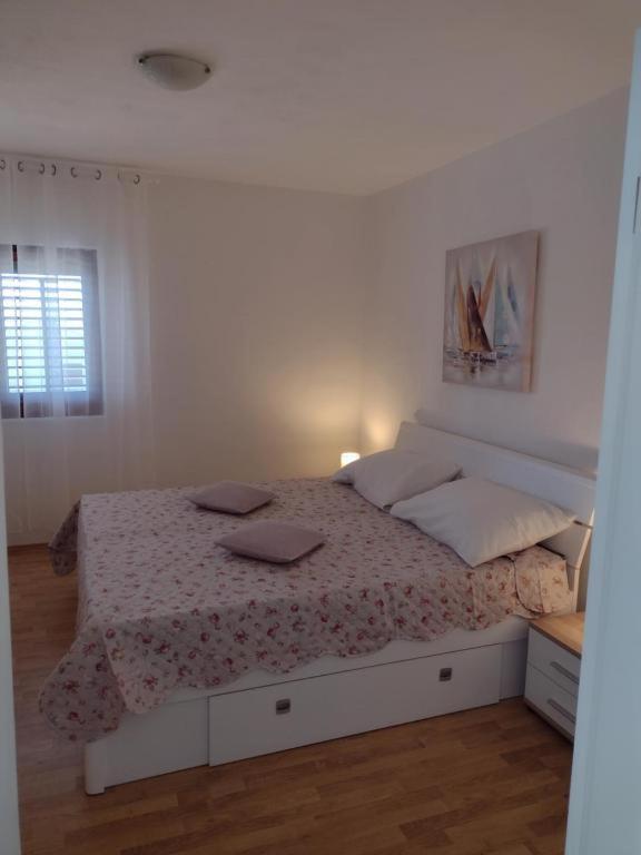 Gordana Apartmani Любач Экстерьер фото